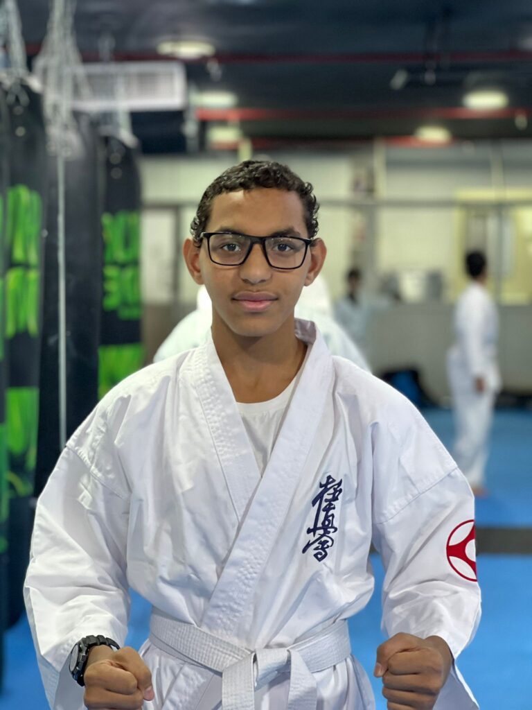 اللاعب البطل يوسف عماد إسماعيل كيوكشن كاراتيه أكاديمية علِّم